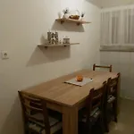 Radosic 公寓 *